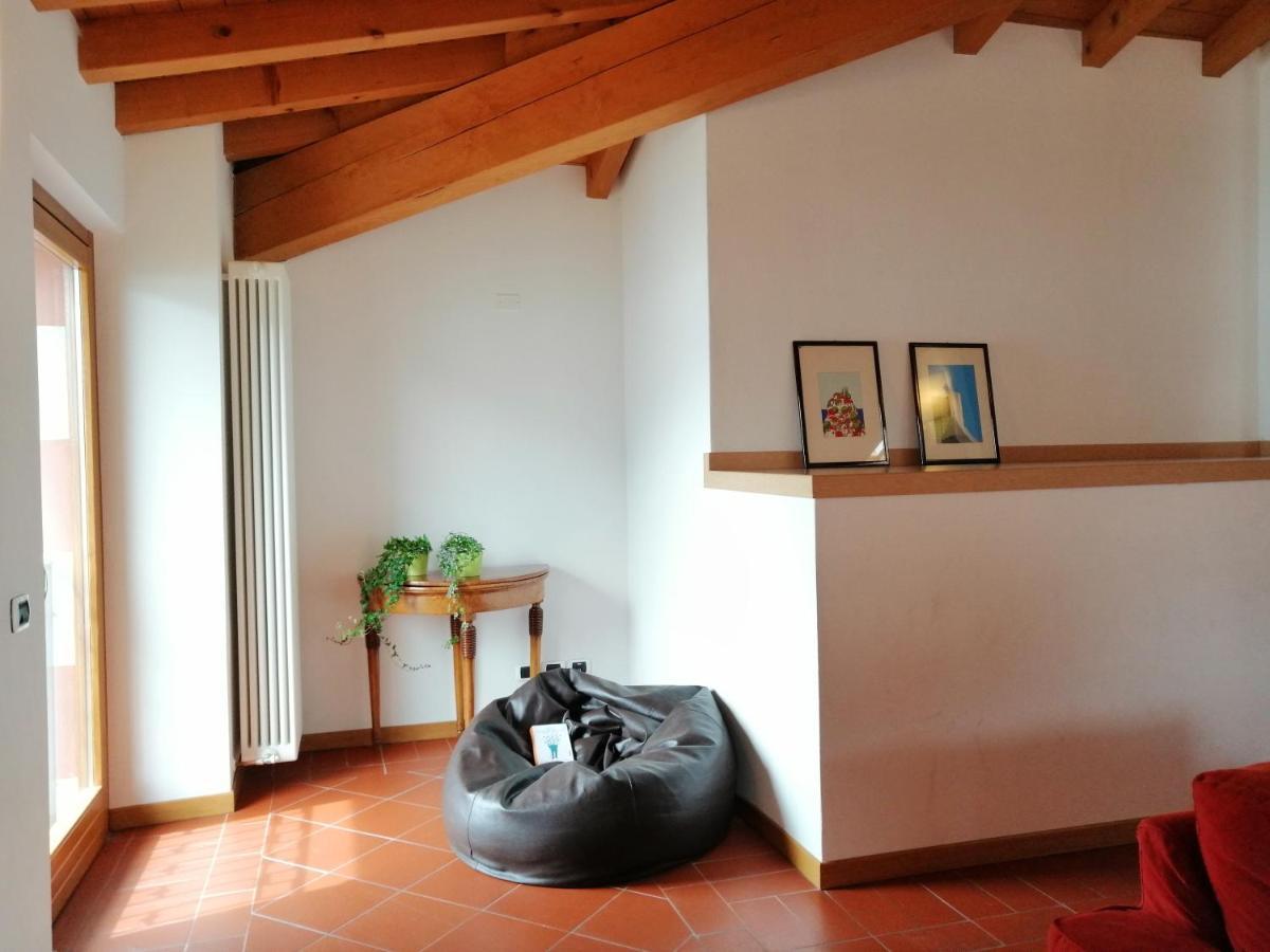 Iseolakerental - Casa Del Pescatore ริวา ดิ ซอลโต ภายนอก รูปภาพ